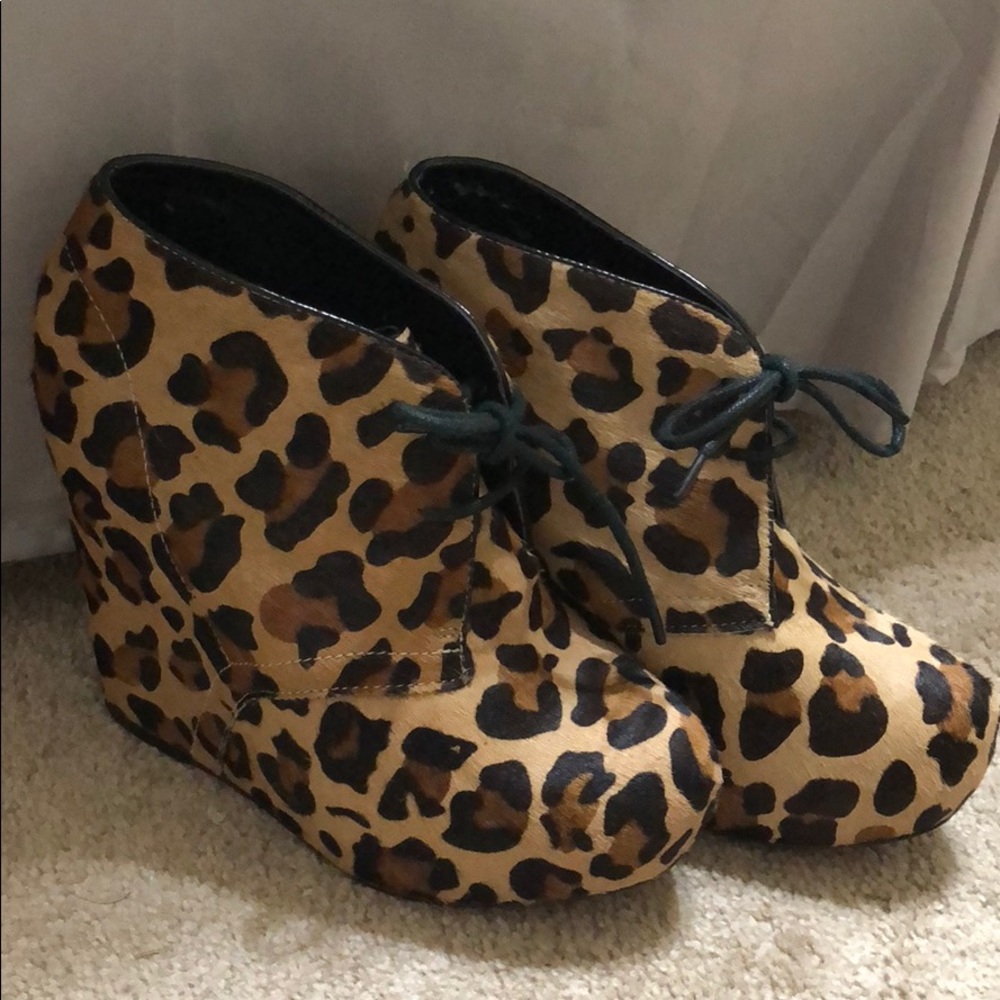 Steve Madden cheetah booties